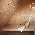 Holiday home Kloenschnack Hues Oldsum